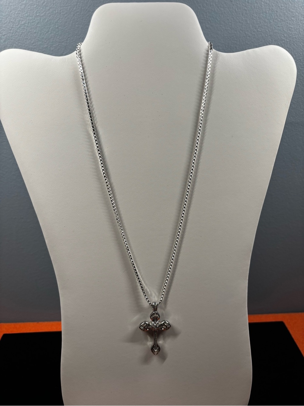 925 Sterling Silver Necklace     PT 750 CZ Cross Pendant Uni-Sex